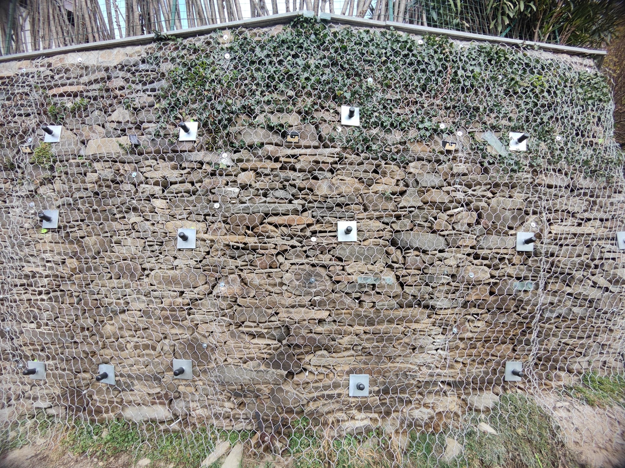 Consolidamento muro a secco – Pramollo