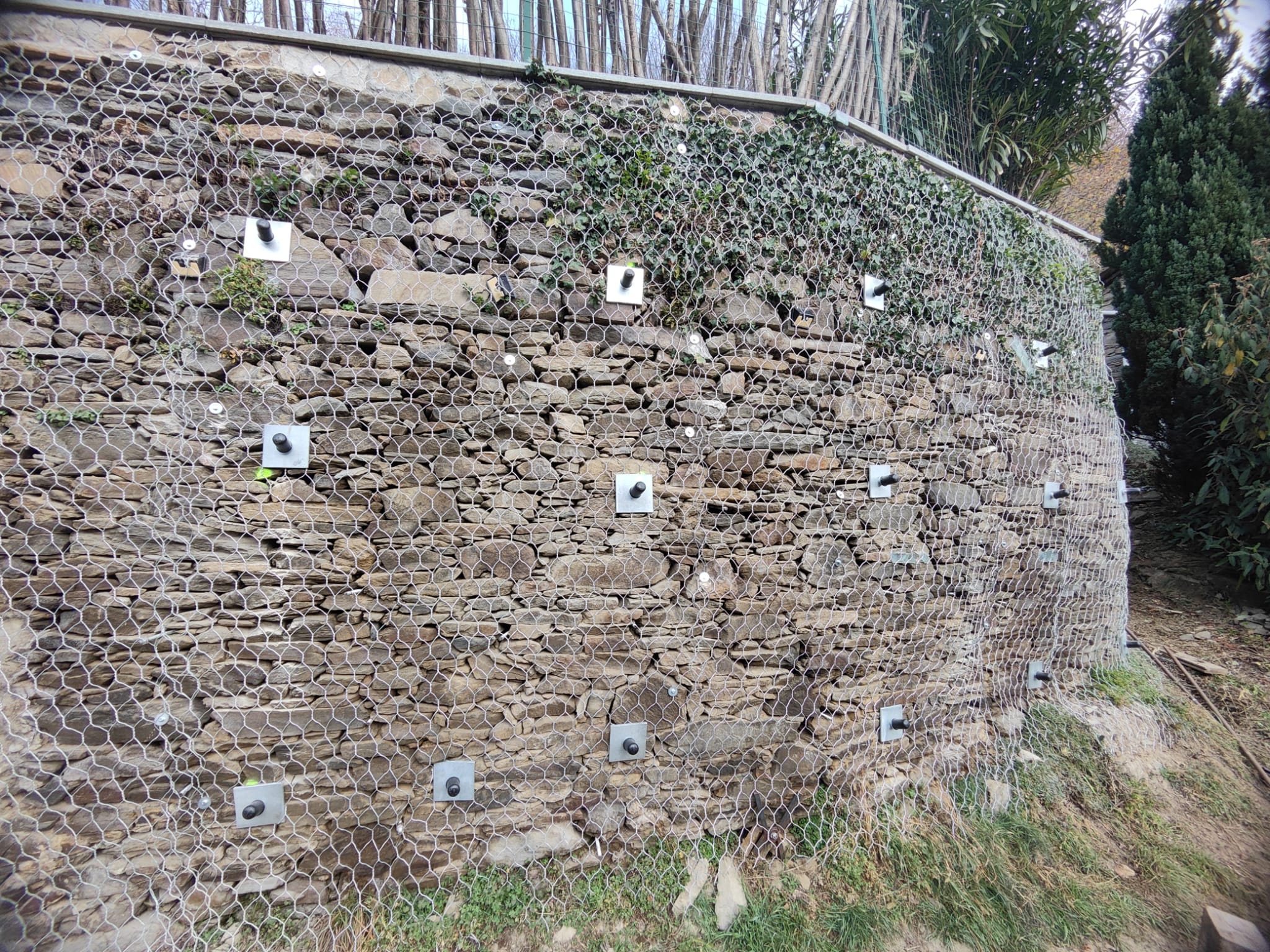 Consolidamento muro a secco – Pramollo